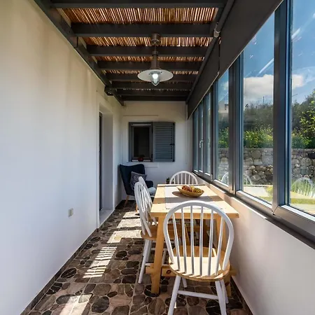Holiday home Nelleas